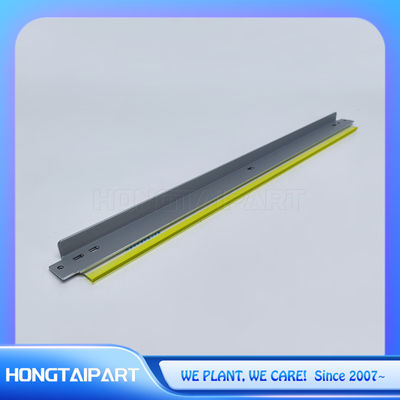 kaufen OEM-Fabrik IBT Gürtelreinigungsklinge für Konica Minolta BH 224 284 364 454 554 754 C221 C281 C7122 C7128 C220 C280 C360 on-line-Fertigung